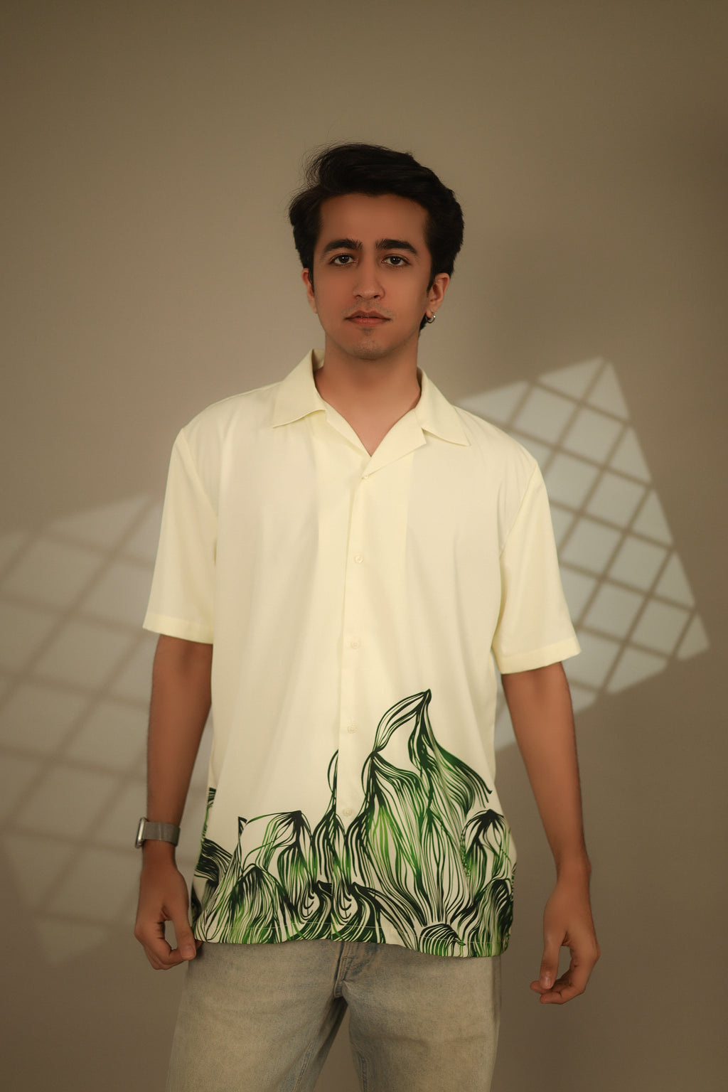 JUNGLE LEAF SHIRT
