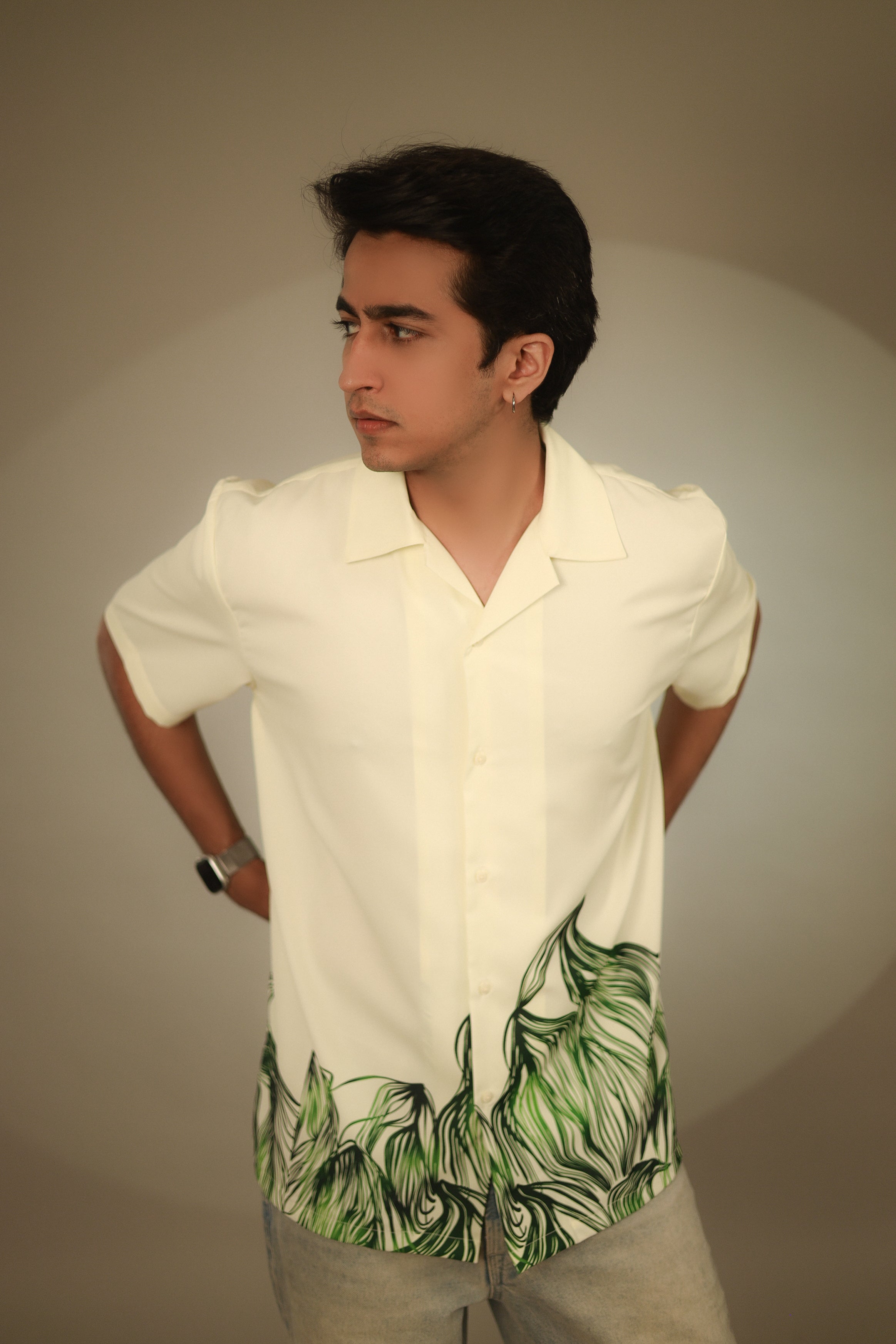 JUNGLE LEAF SHIRT