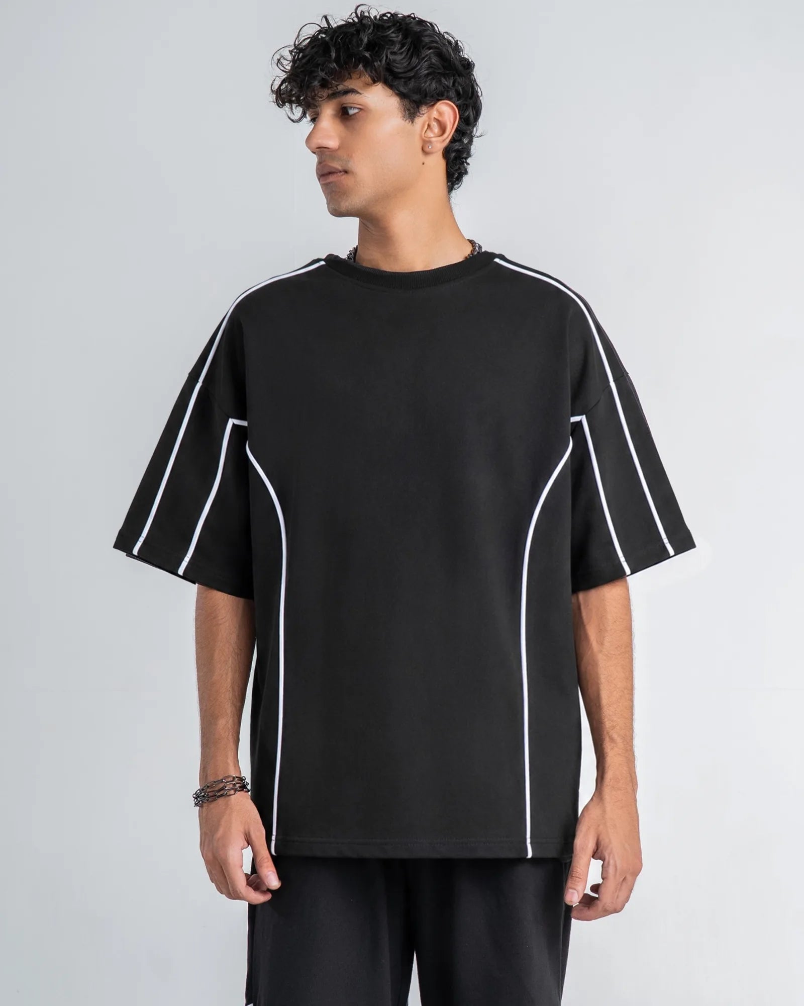 Piping Black T-shirt