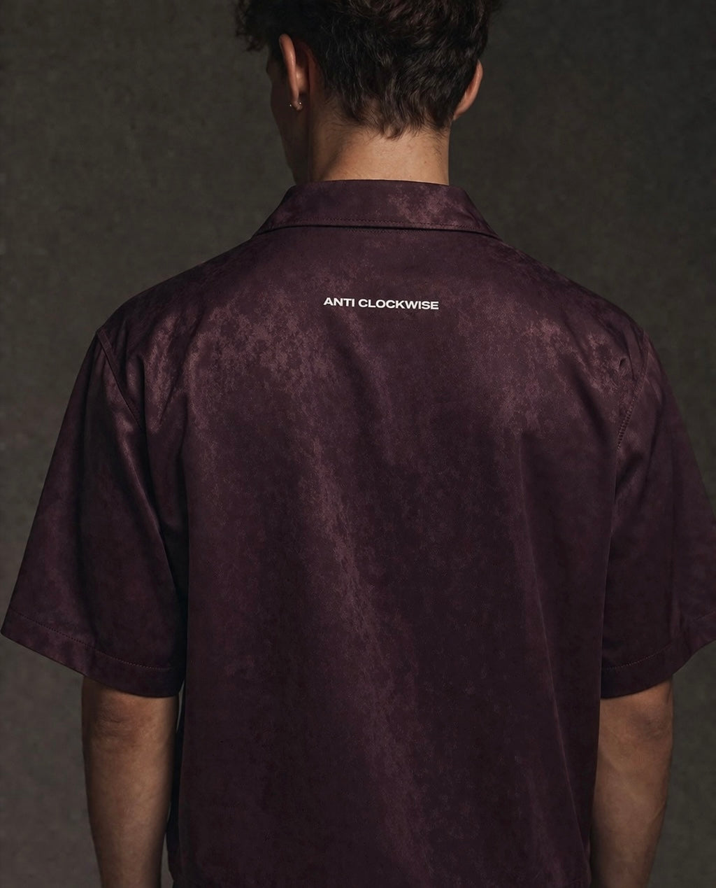 PLUM RAGLAN SHIRT
