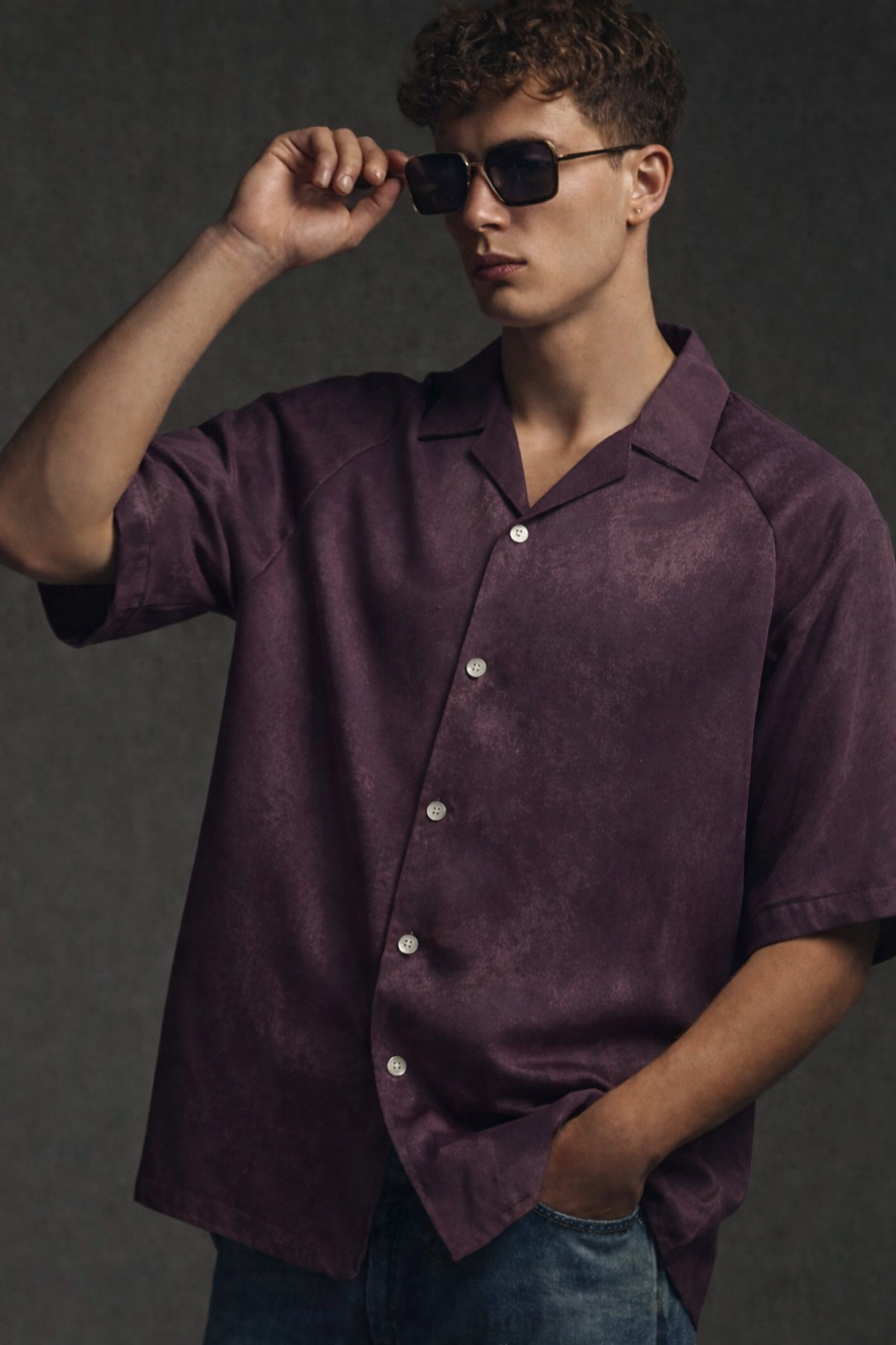 PLUM RAGLAN SHIRT