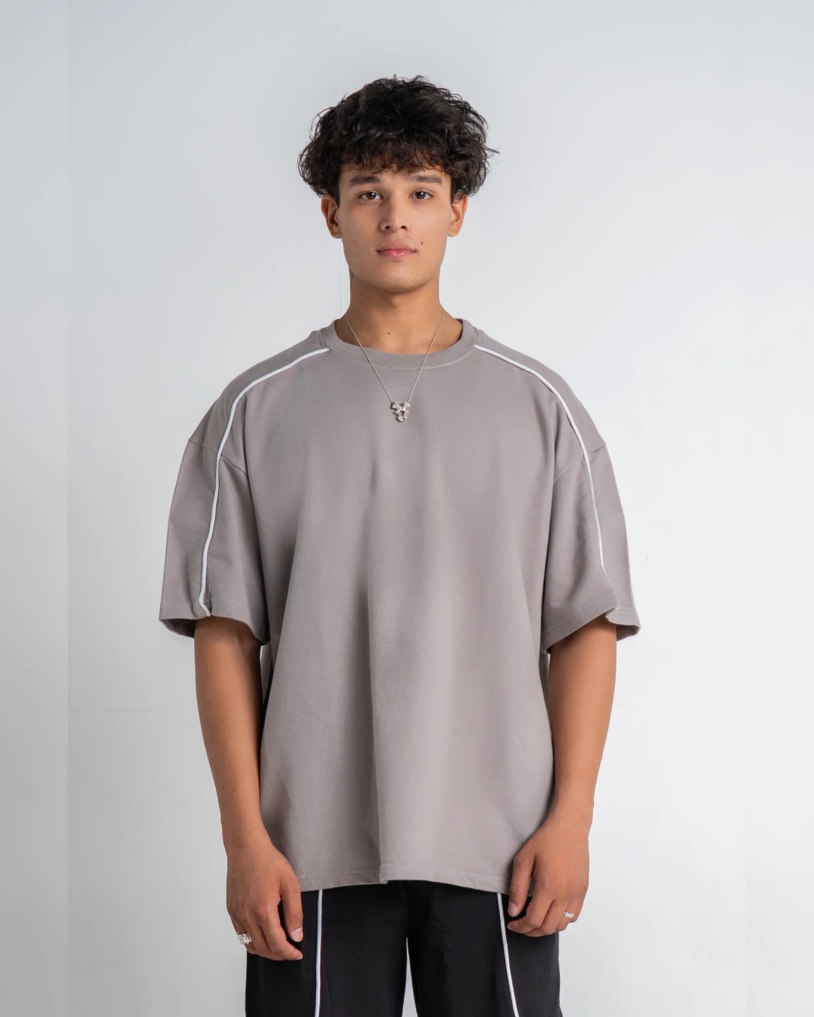 Piping Stone Grey T-shirt